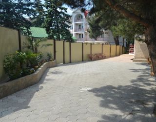 Отель "Черноморский"