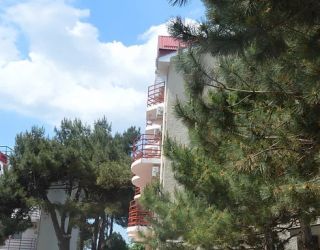 Отель "Черноморский"