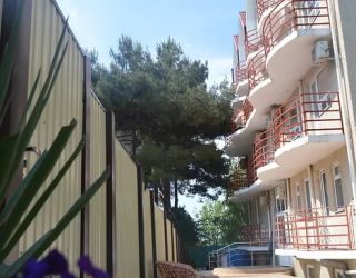 Отель "Черноморский"