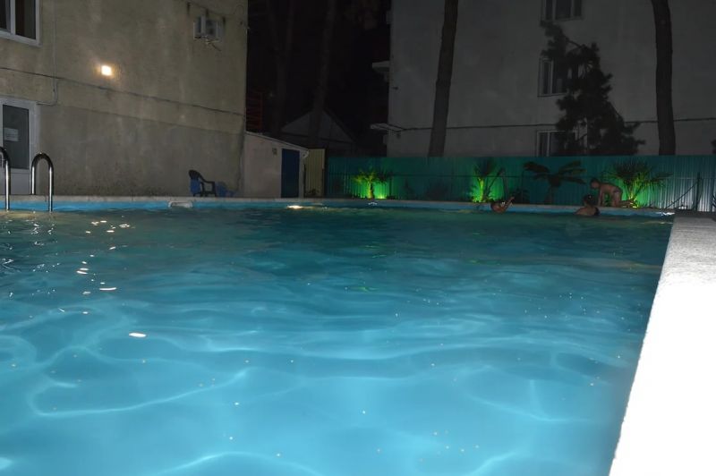 Отель "Черноморский"