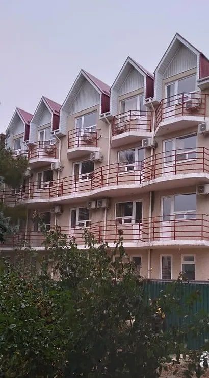 Отель "Черноморский"