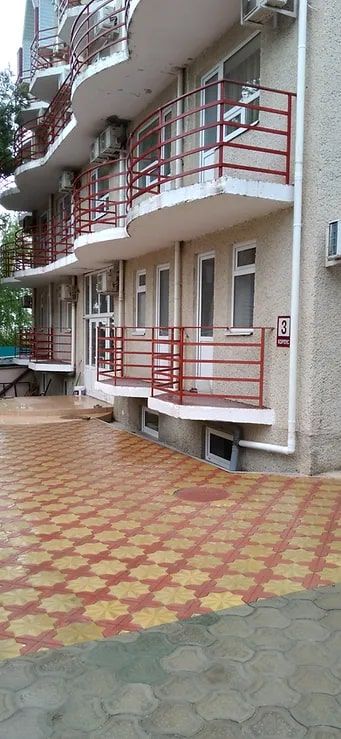 Отель "Черноморский"