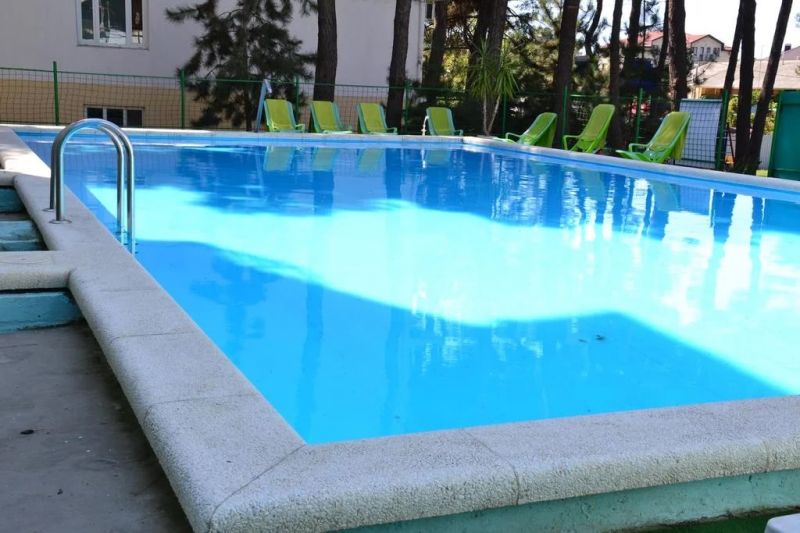 Отель "Черноморский"