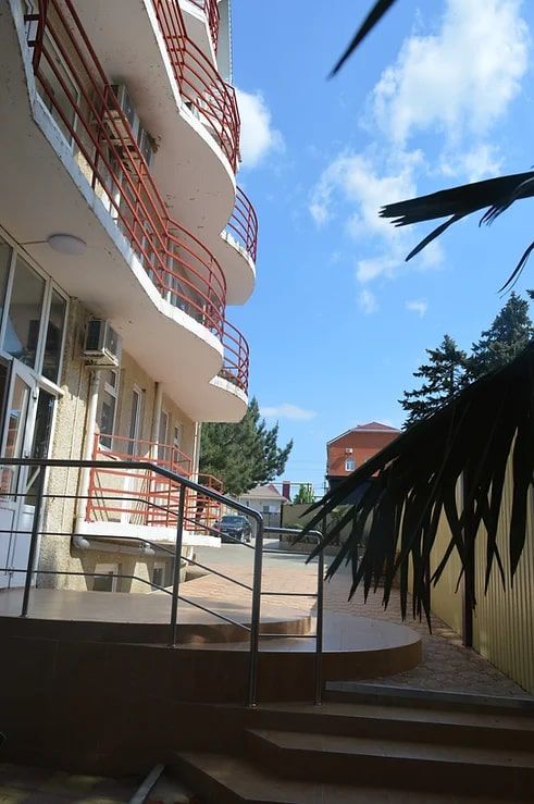 Отель "Черноморский"